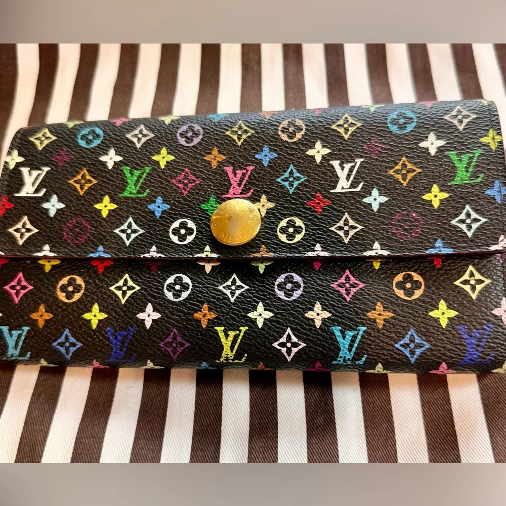 Louis Vuitton Murakami Sarah Wallet - Picture 1 of 12